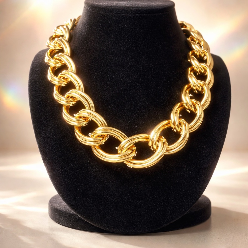 Chunky Chain Necklace Gold Tone Bold Link Statement Costume Bling 16 Inch